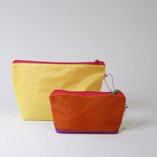 Sowieso Etui S und L aus upcycling Fallschirm