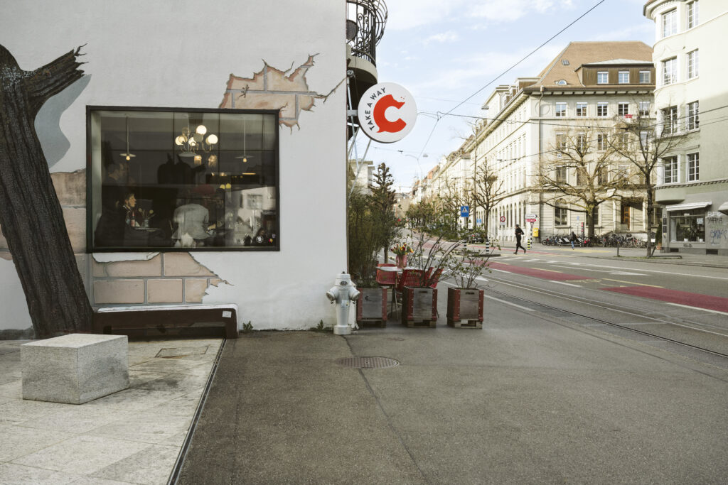 CONTACT take a way Aussenansicht