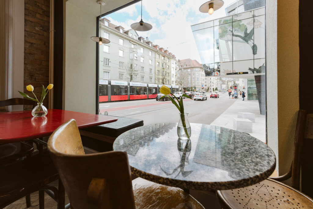 eve-kohler_fotograf-bern_take-away_contact-5